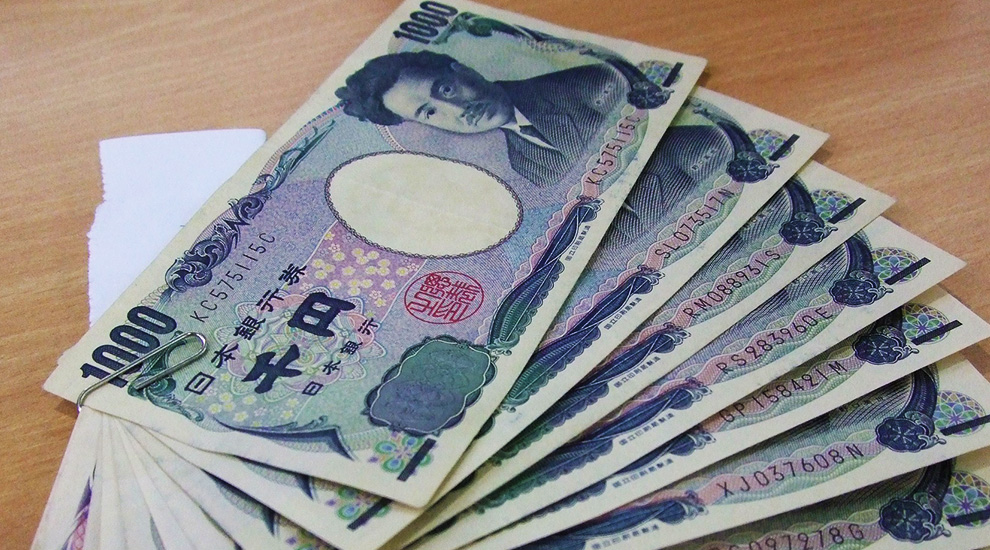 japan-considers-regulating-virtual-currencies-as-conventional-currency-equivalents